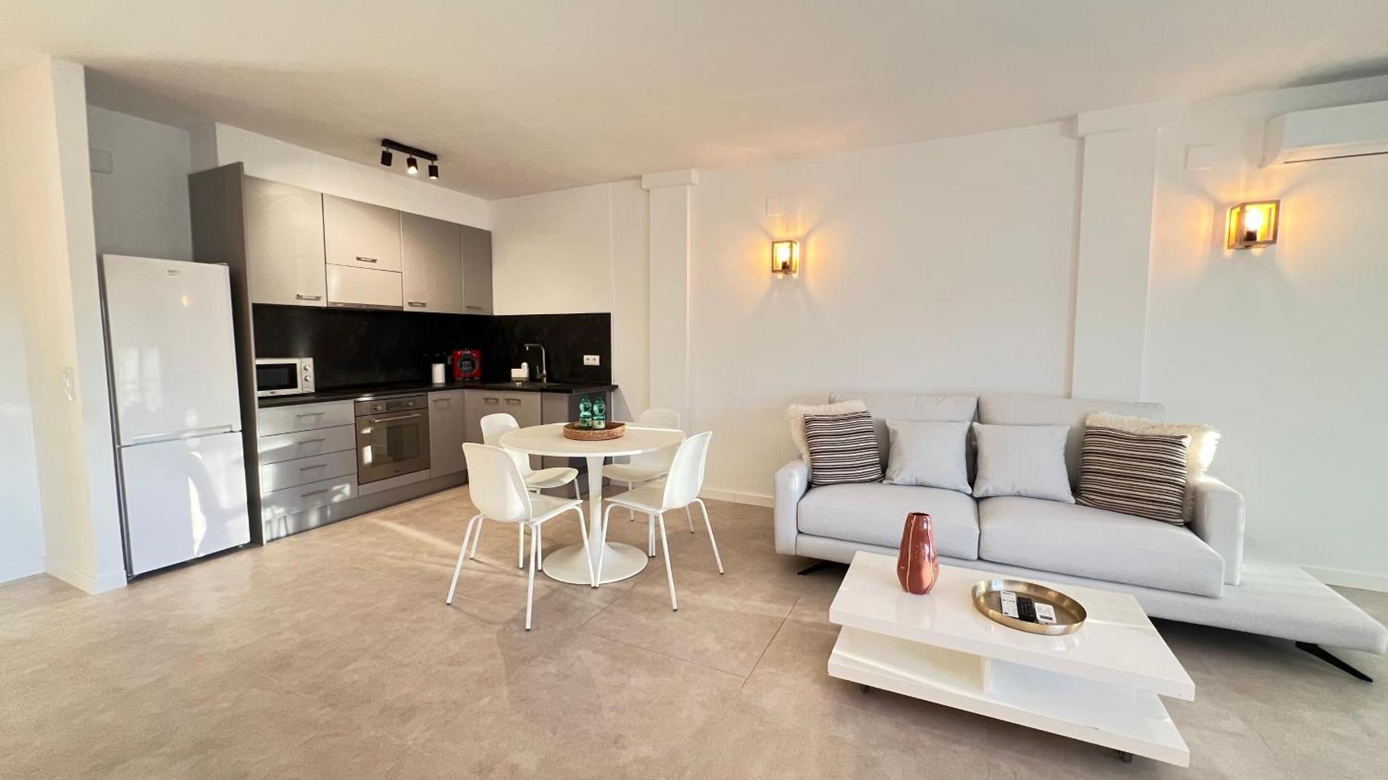 Estudio Frente Al Canal Con Terraza Empuriabrava Eksteriør billede