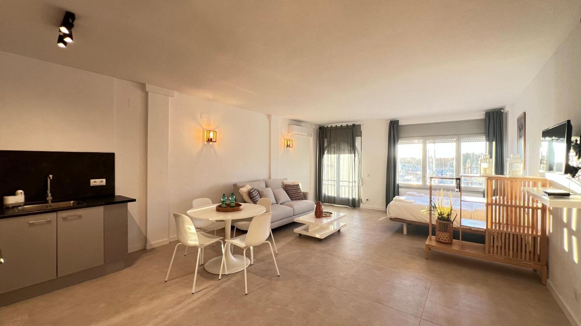 Estudio Frente Al Canal Con Terraza Empuriabrava Eksteriør billede